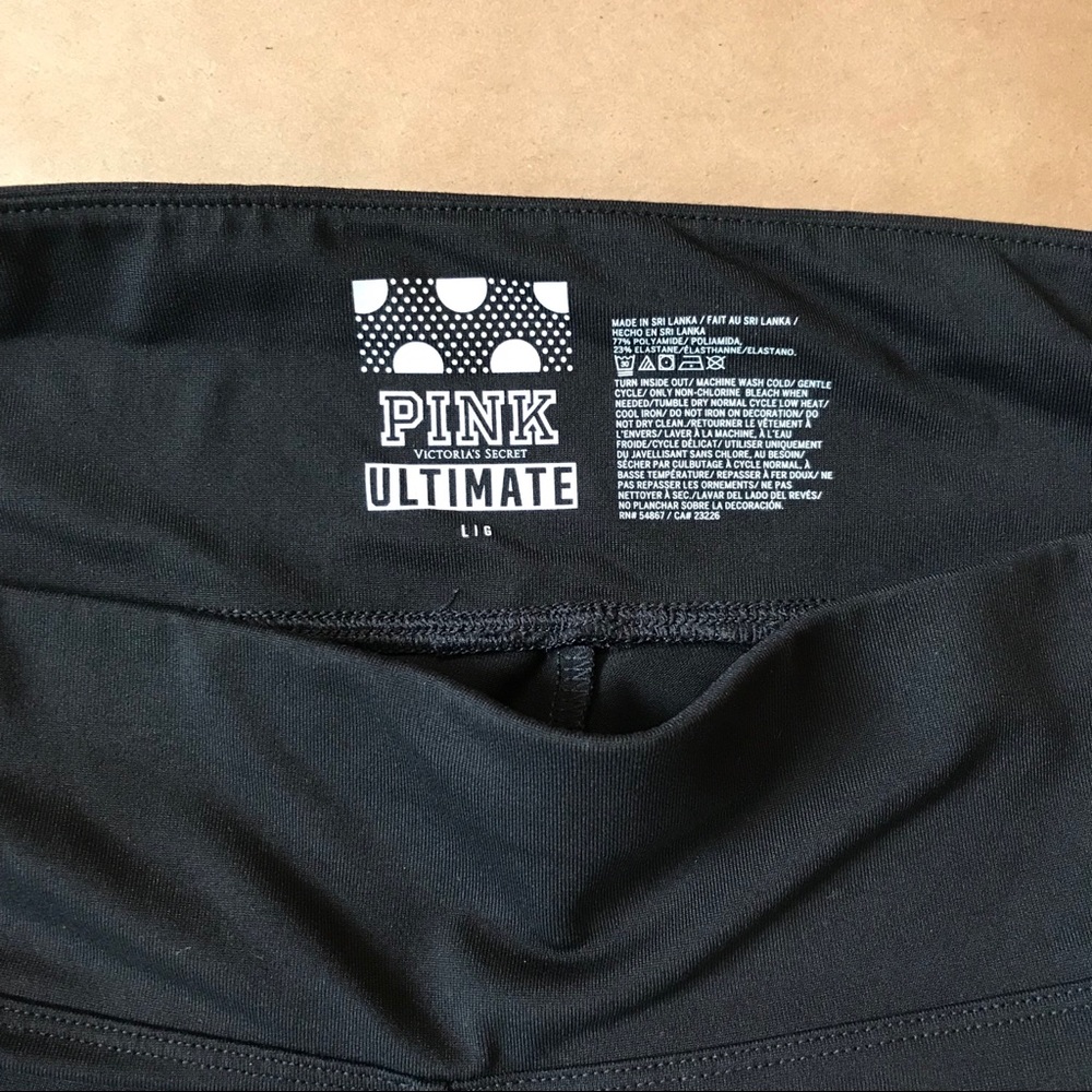 VS PINK Ultimate Shortie, Classic Logo - Picture 5 of 5